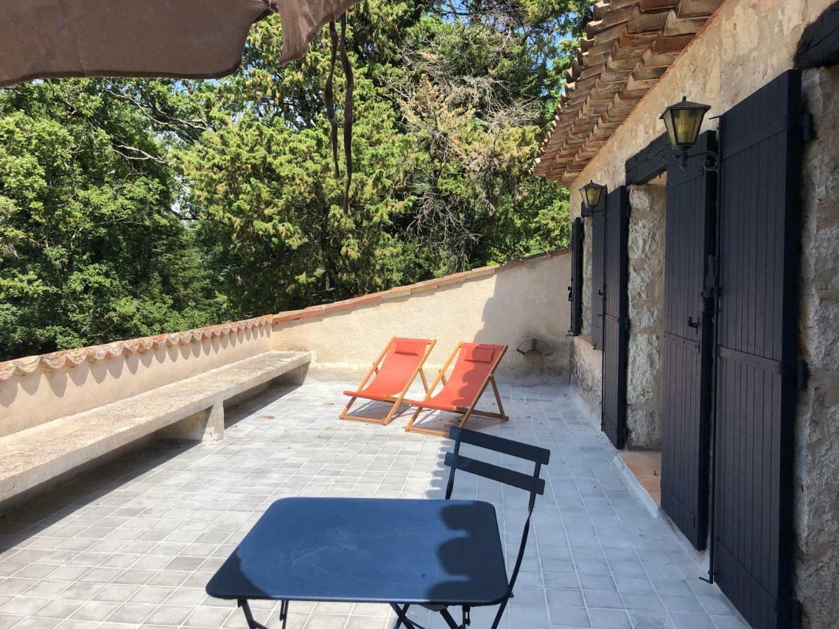 Ferme Le Pavillon Panzió Bargemon Kültér fotó