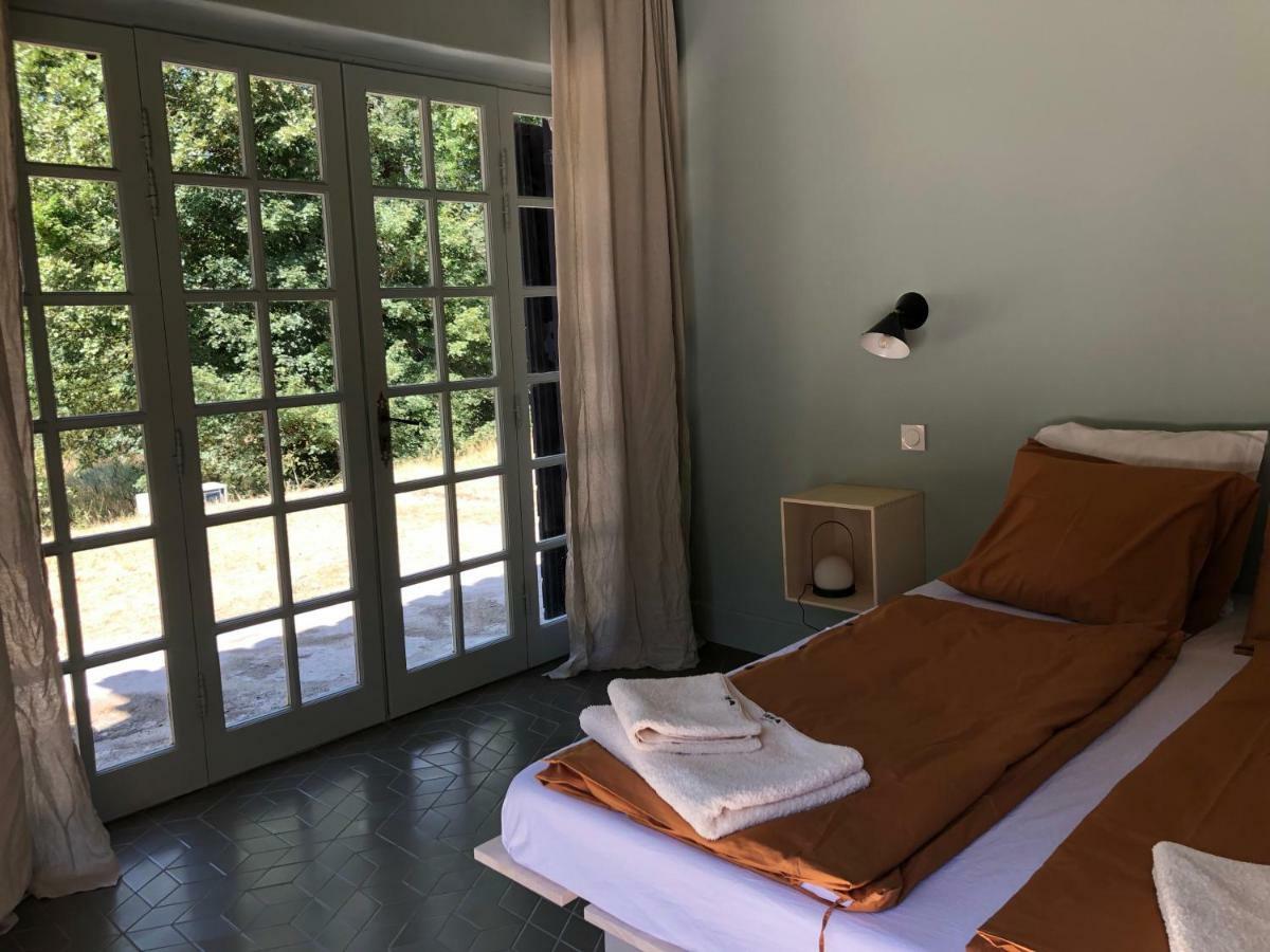 Ferme Le Pavillon Panzió Bargemon Kültér fotó
